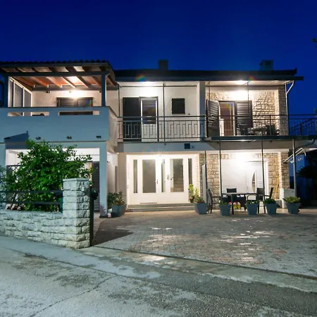 Jasna 4 * Novigrad (Istria)